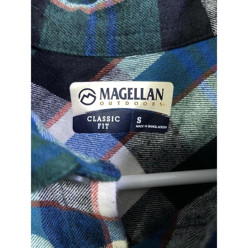 Magellan Outdoors Flannel Shirt Mens Small Blue Plaid Classic Fit Button Down - Picture 3 of 10